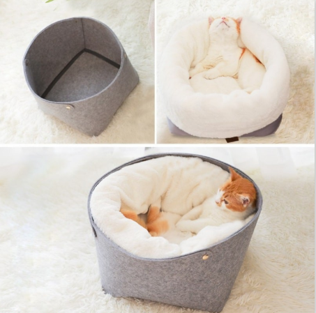 Cozy Pet Bed for Cats and Small Dogs in Winter Design
